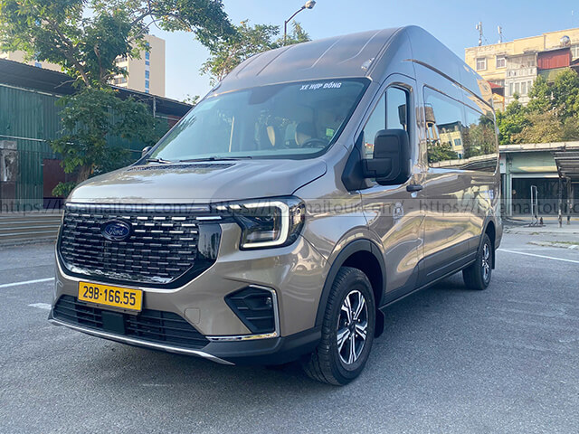 Cho-thue-xe-16-cho-Ford-Transit-tai-ha-noi